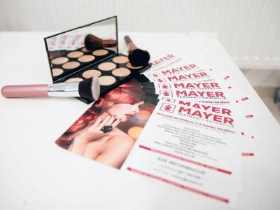 Mayer - Prodaja kozmetičke opreme & Kozmetički tečajevi i edukacije